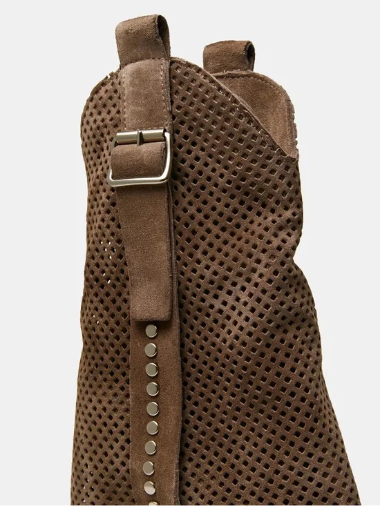 Steve Madden AUBRIELLE Taupe Suede Leather Cuffed Boot -Made in Italy- Size EU38 - Picture 5 of 9